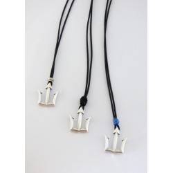 Ανδρικό μενταγιόν Τρίαινα  KLA0092