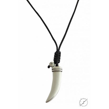 Pendant Tooth KLA0046